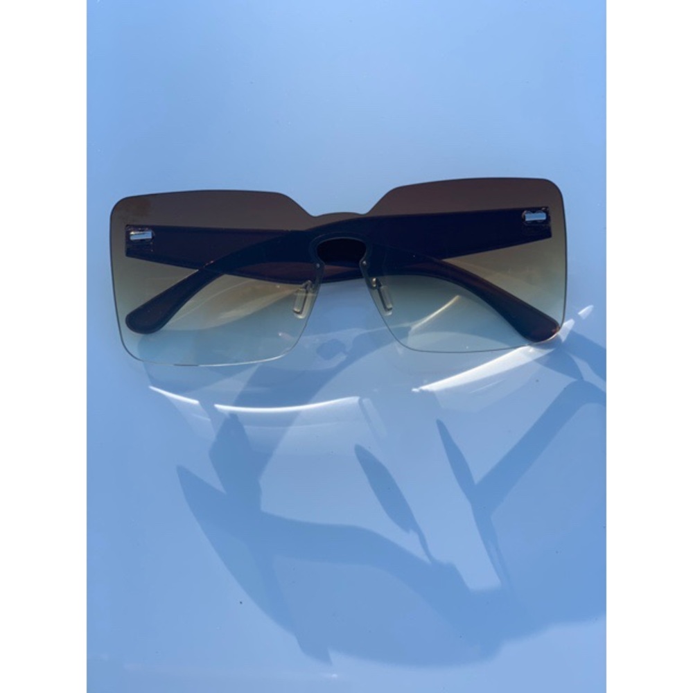 Ombré Brown Square Sunglasses